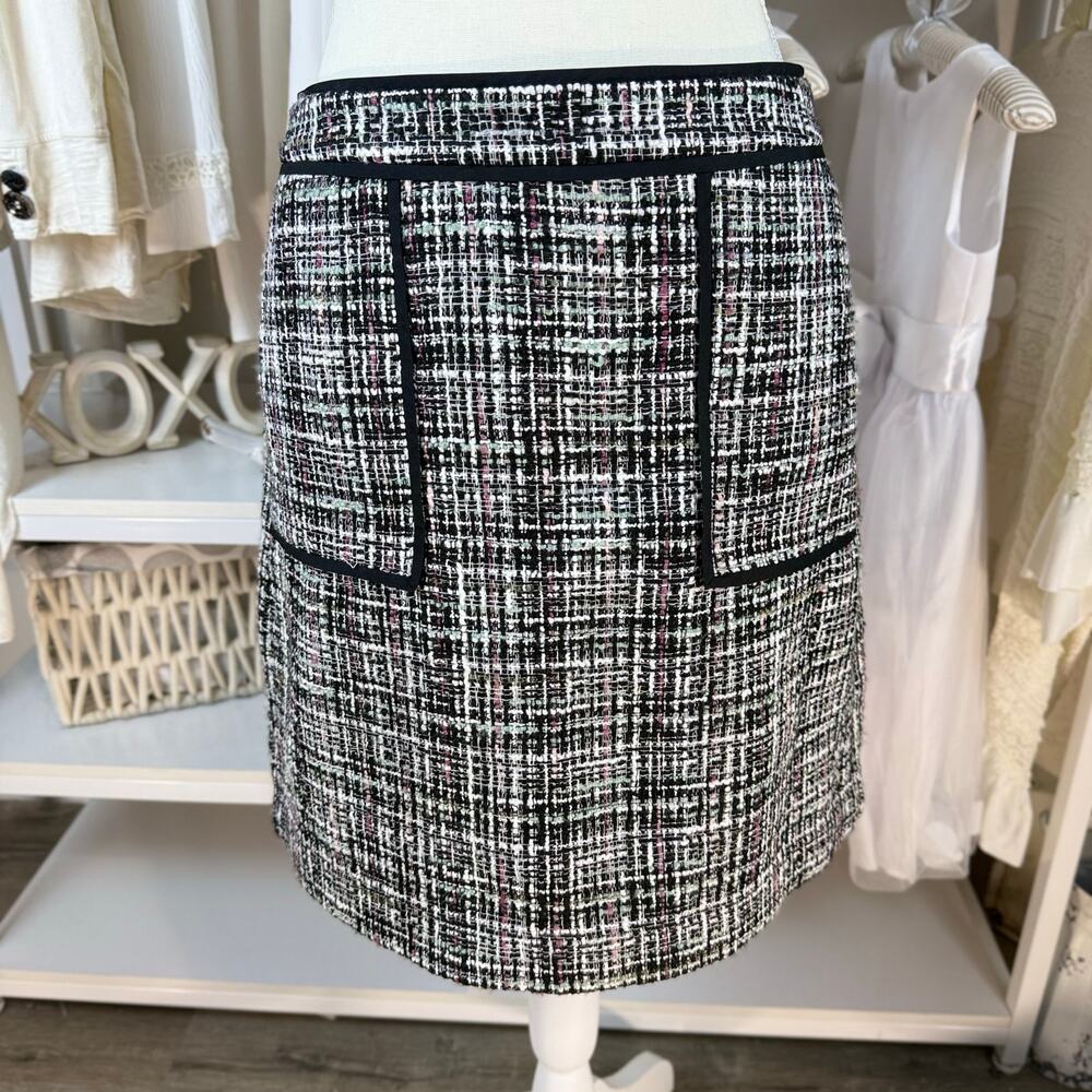 Loft Outlet sz. 4 black & white tweed w purple & sage green threads office #4362